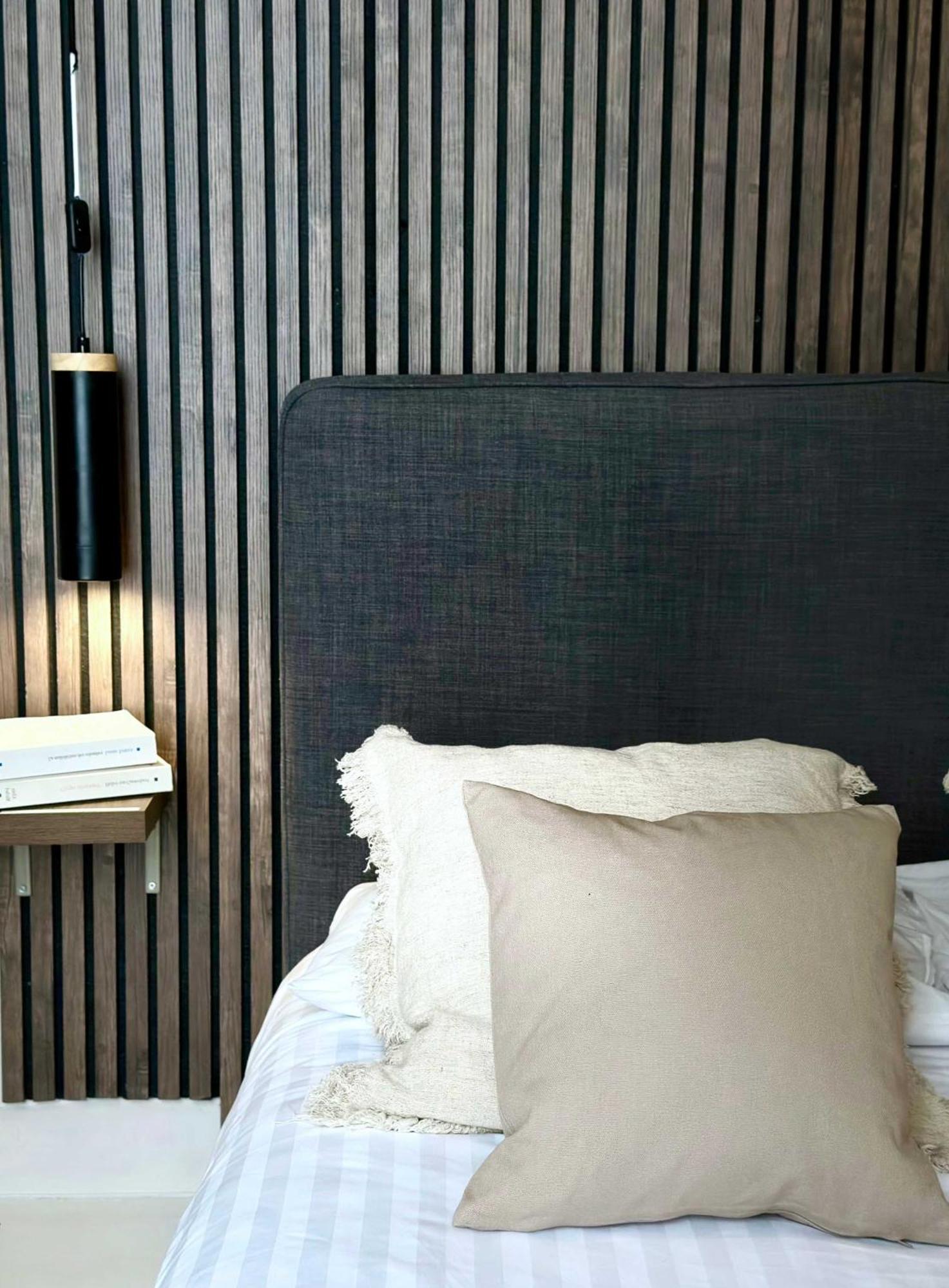 Renovated Champs-Elysees Retreat باريس المظهر الخارجي الصورة